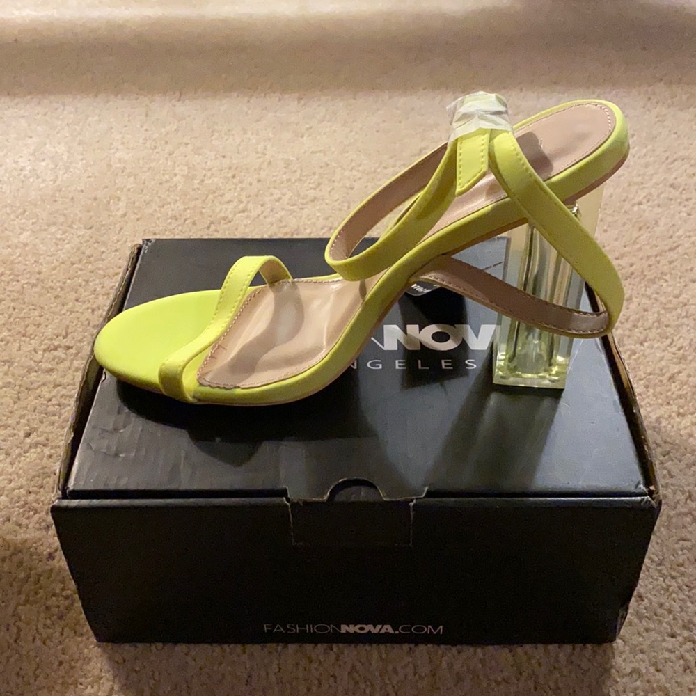 FLASH sale ✨ Speed of Light Heeled Sandals